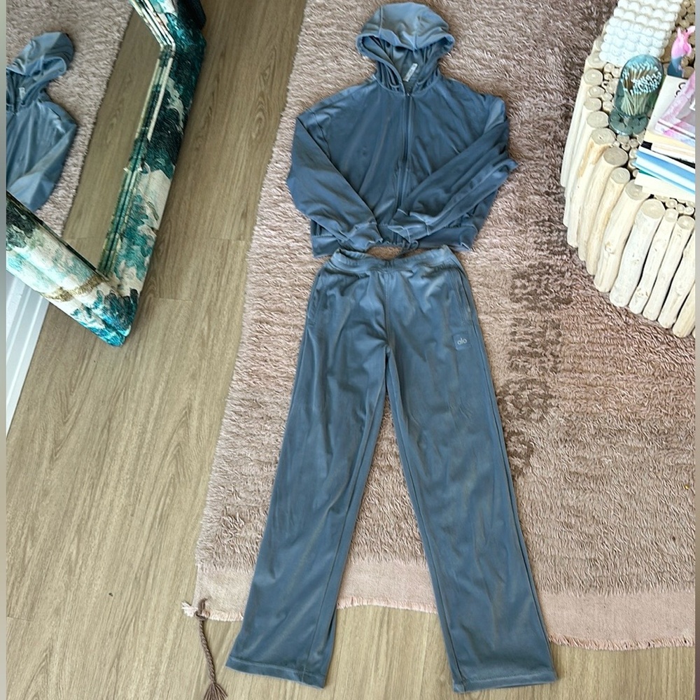 ALO Velour Glimmer steel blue Full Zip Hoodie and High waist pants set -Small